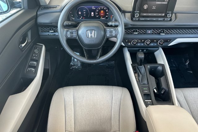 Certified 2025 Honda Accord SE image 16