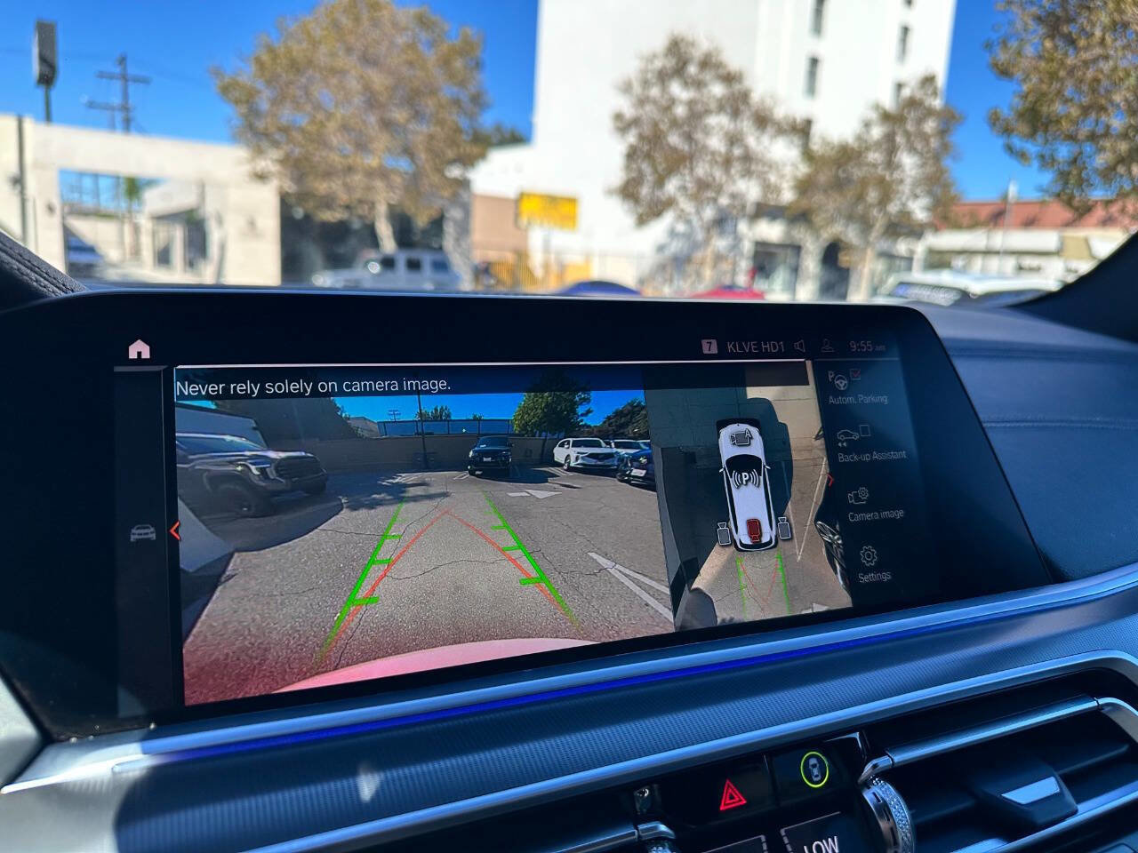 Used 2022 BMW X5 sDrive40i w/ M Sport Package image 41