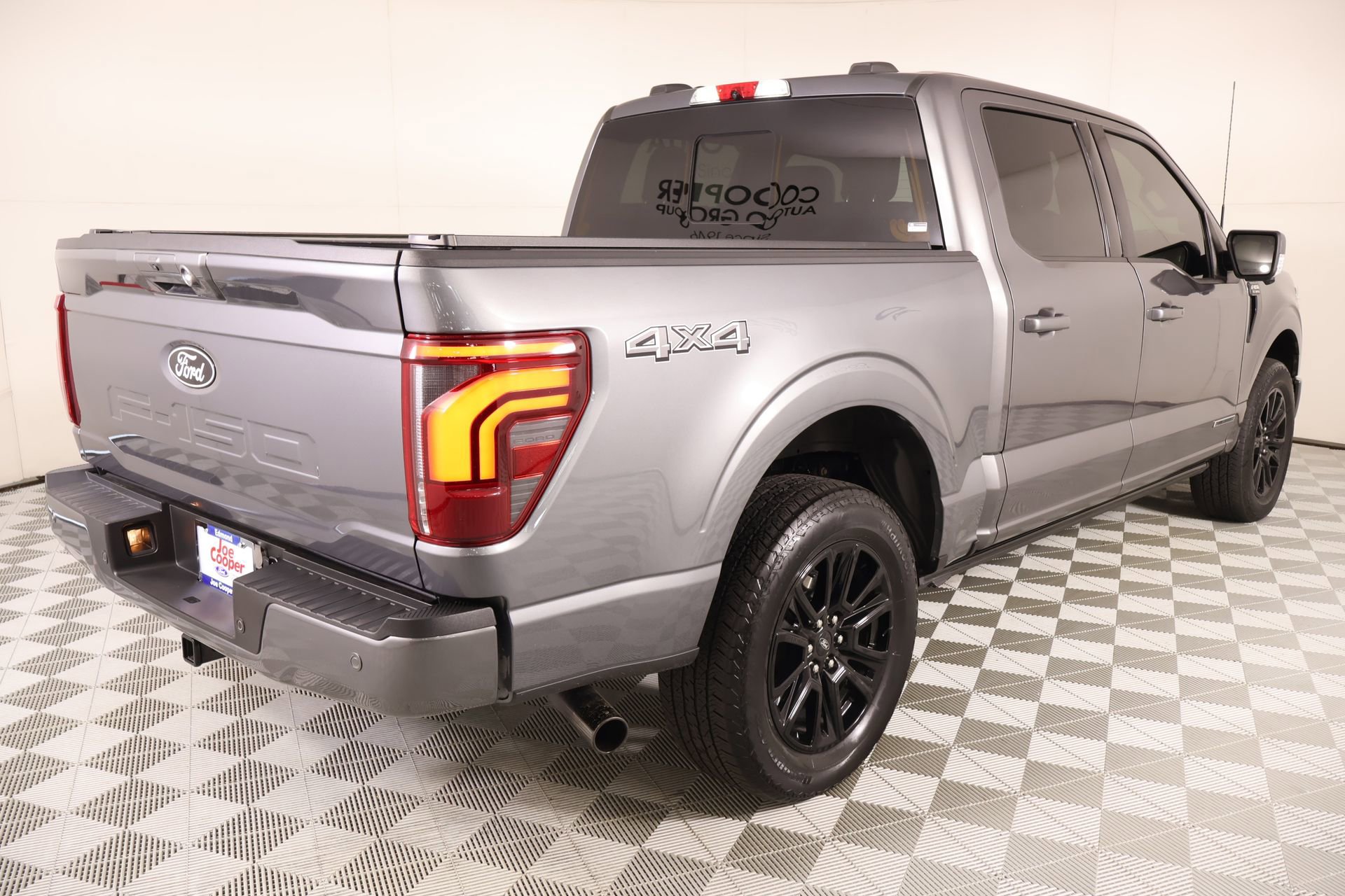 Used 2024 Ford F150 Platinum w/ Equipment Group 702A High AWD/4WD image 25
