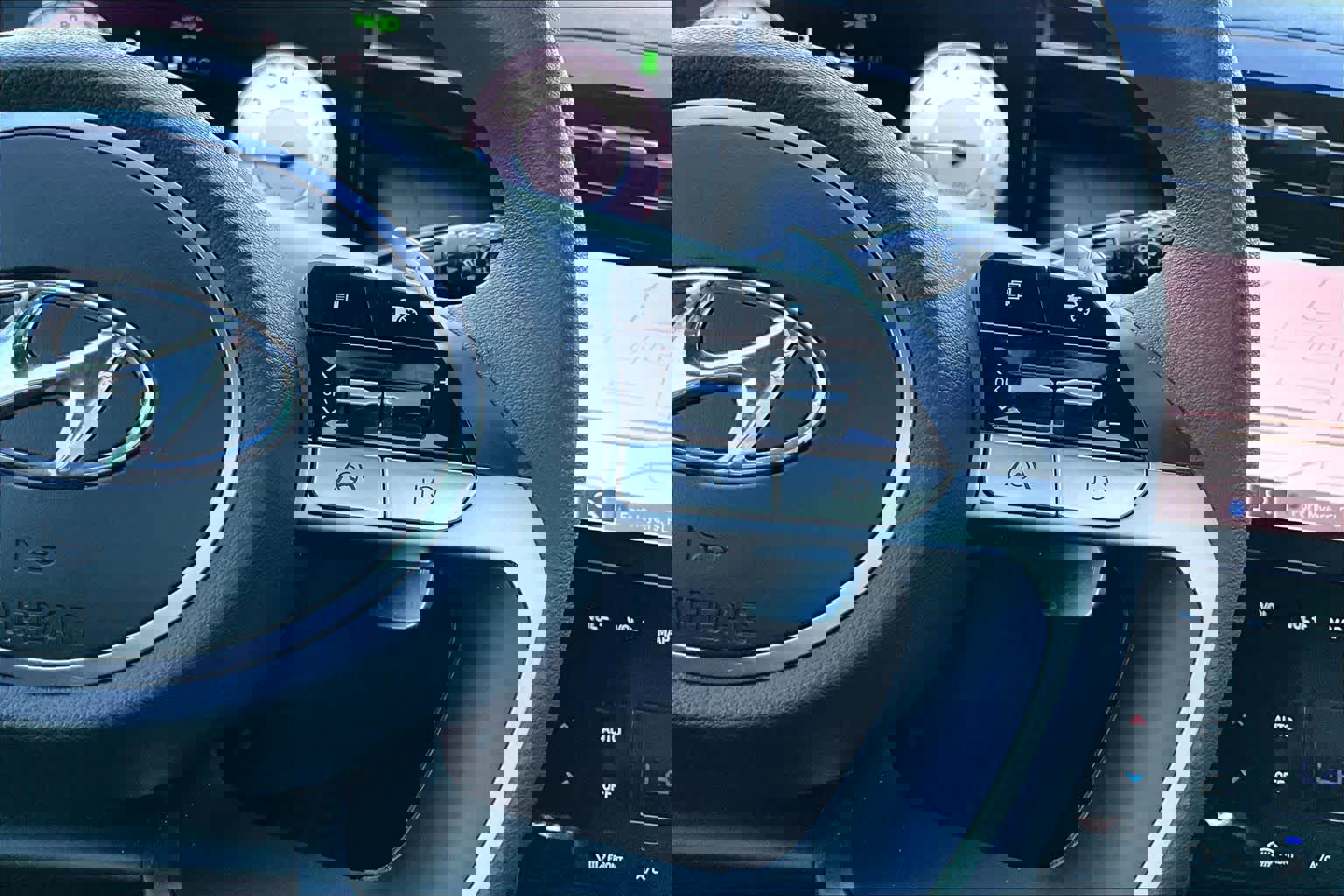 Used 2024 Hyundai Santa Cruz Night image 23