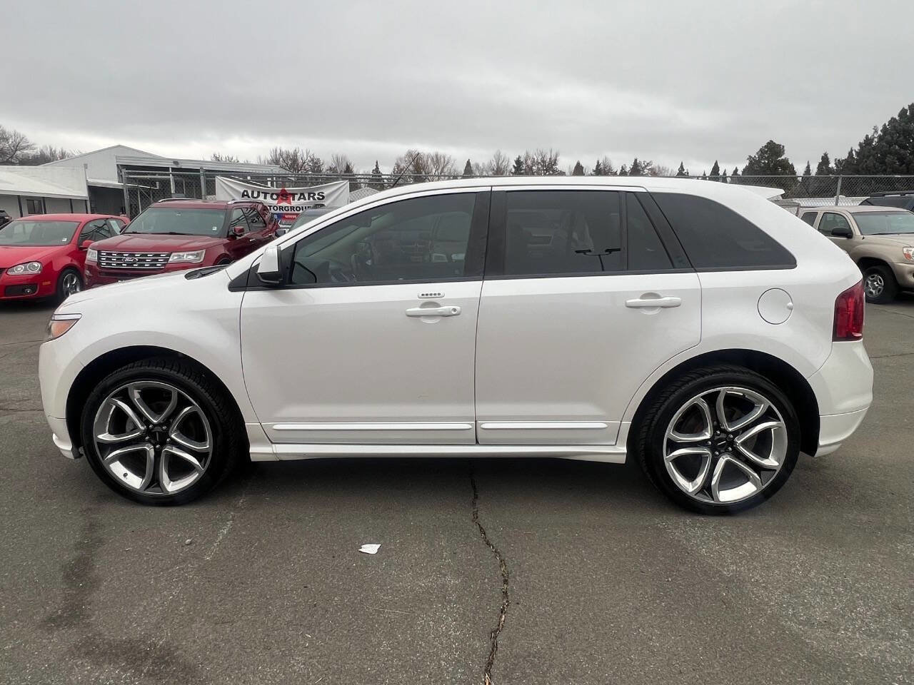Used 2011 Ford Edge Sport w/ Canadian Touring Pkg image 2