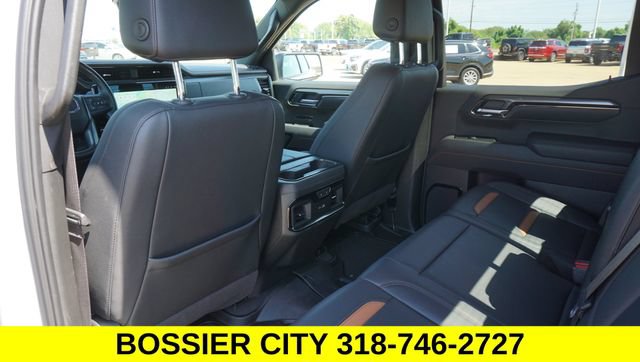 Certified 2025 GMC Sierra 1500 AT4 w/ AT4 Premium Package AWD/4WD image 25