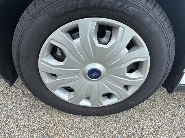 Used 2023 Ford Transit Connect XL image 9