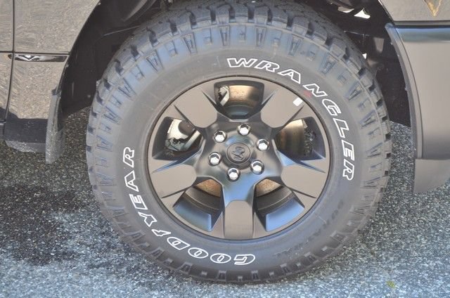 New 2026 RAM 1500 Warlock AWD/4WD image 10