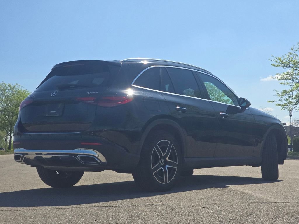 Used 2026 Mercedes-Benz GLC 300 4MATIC image 17