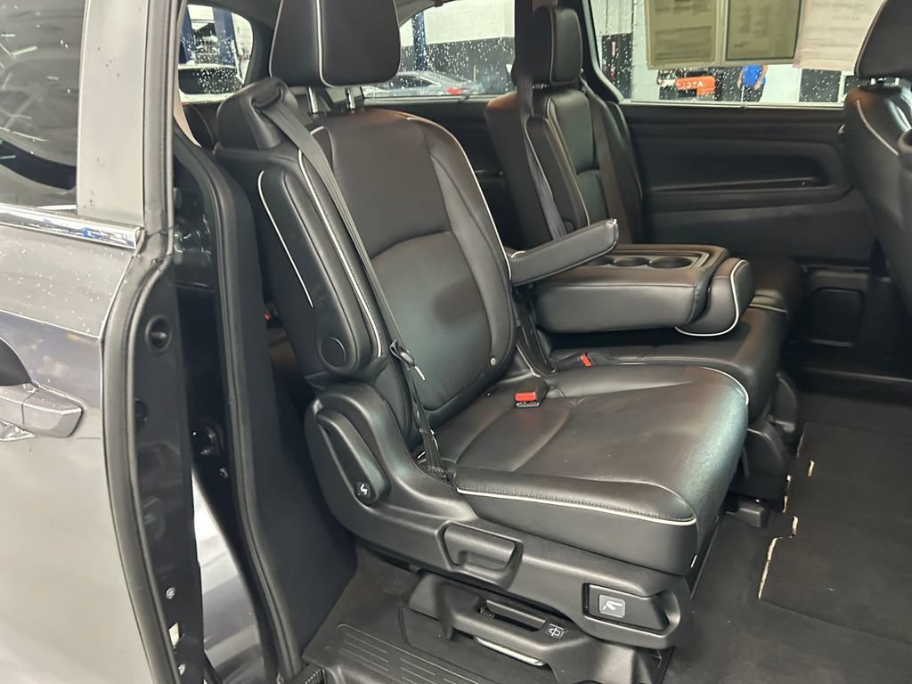 Certified 2025 Honda Odyssey Touring image 28