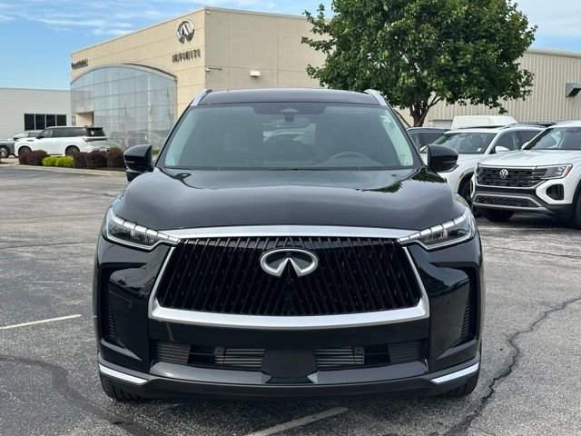 New 2027 INFINITI QX60 Luxe AWD/4WD image 2