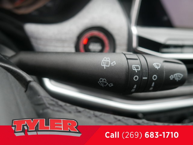 Used 2023 Jeep Compass Latitude AWD/4WD image 27