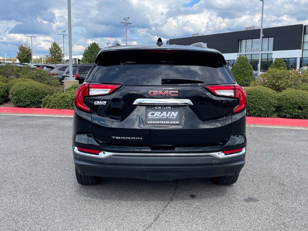 Used 2022 GMC Terrain SLT FWD image 6
