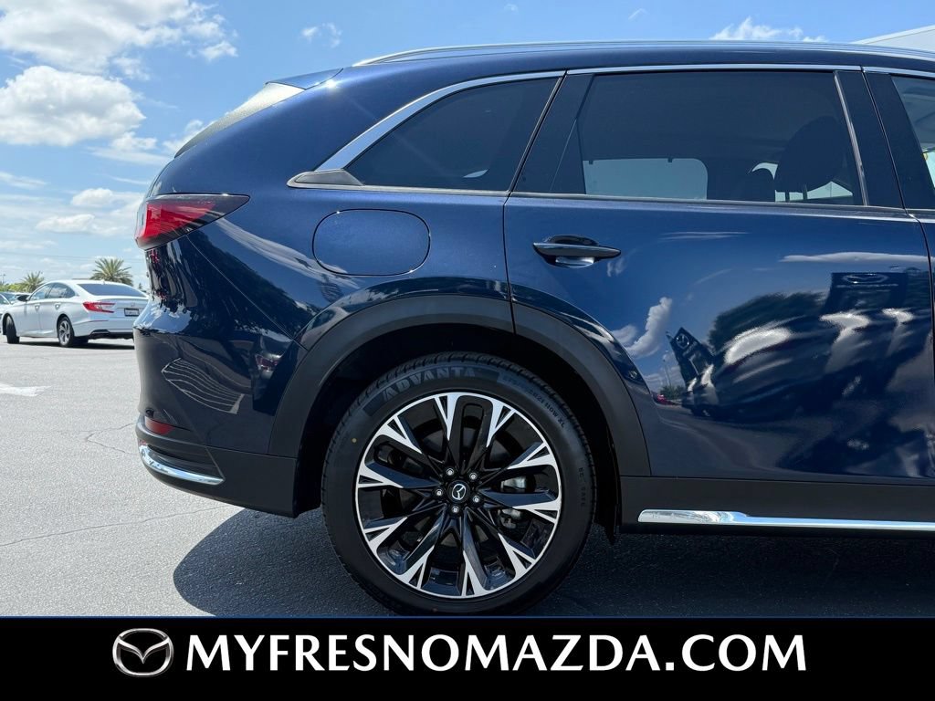 Certified 2024 MAZDA CX-90 Plug-In Hybrid w/ Premium Pkg AWD/4WD image 11