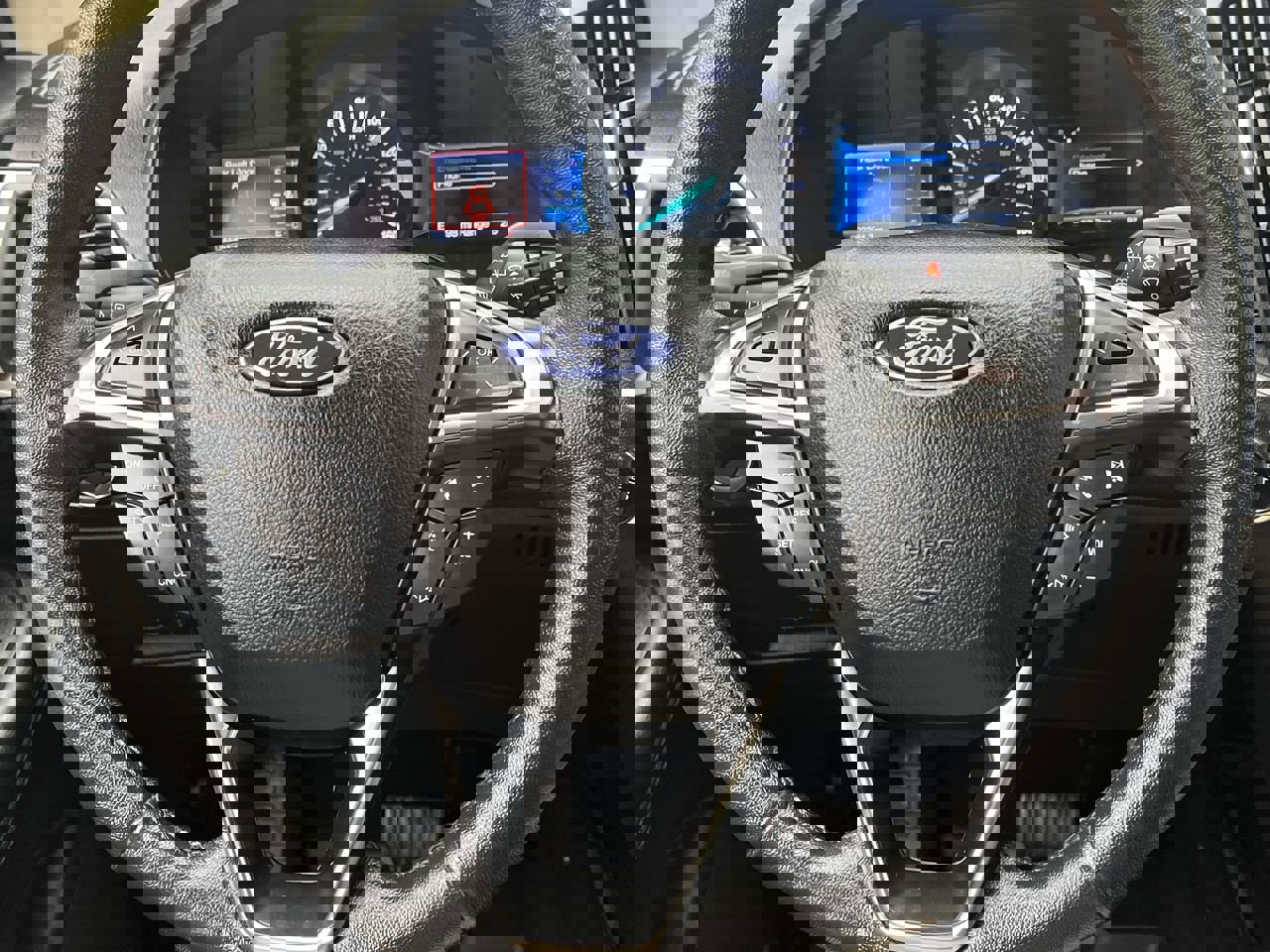 Used 2022 Ford Edge SEL w/ Convenience Package image 14