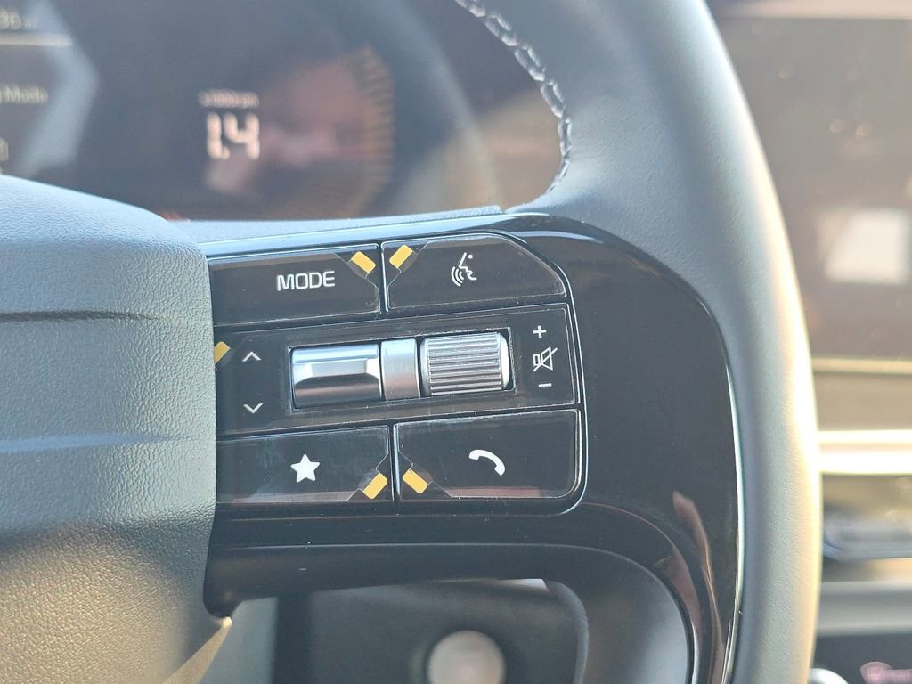 New 2026 Kia Sorento S image 9