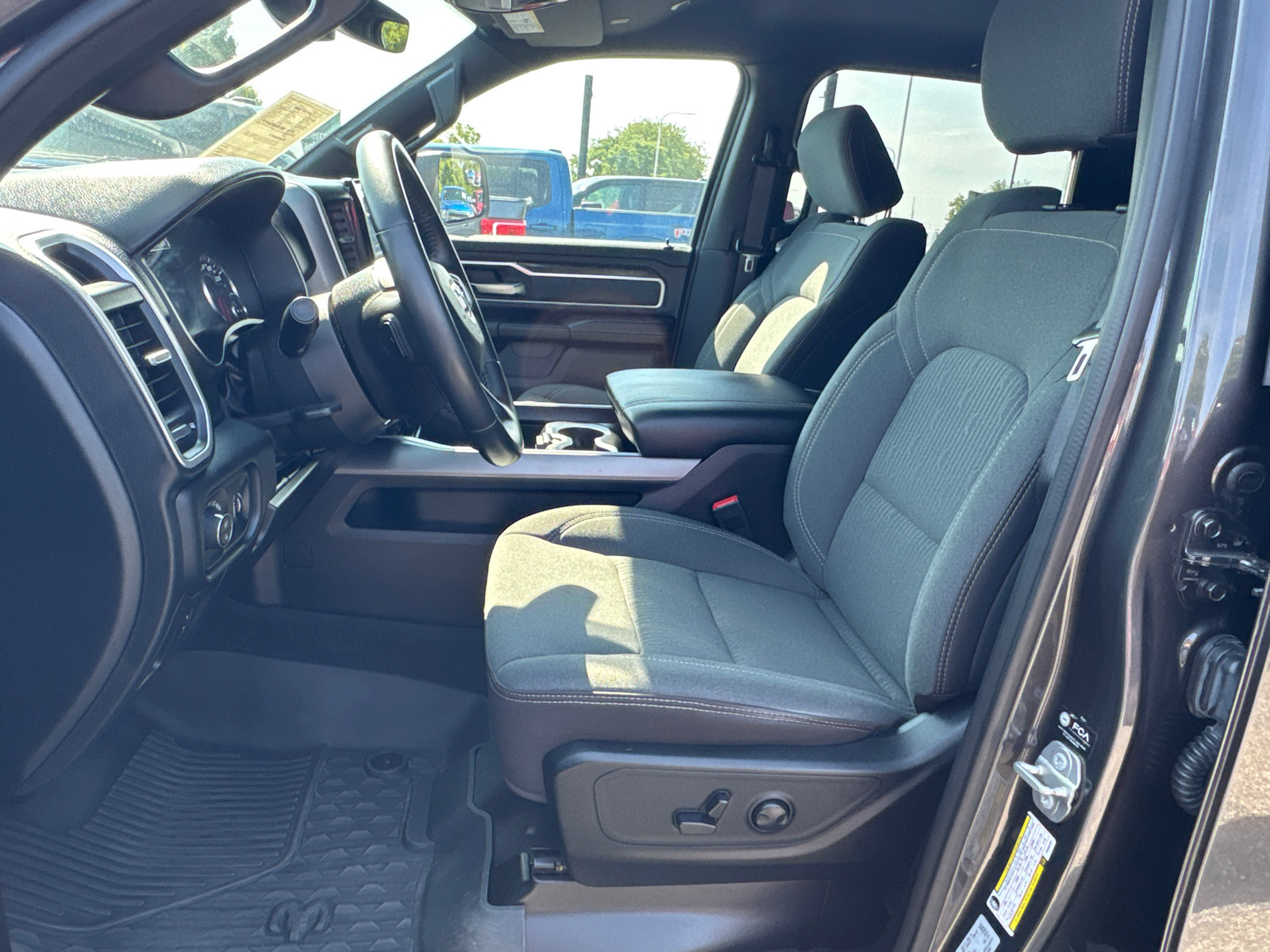 Used 2023 RAM 1500 Lone Star AWD/4WD image 10