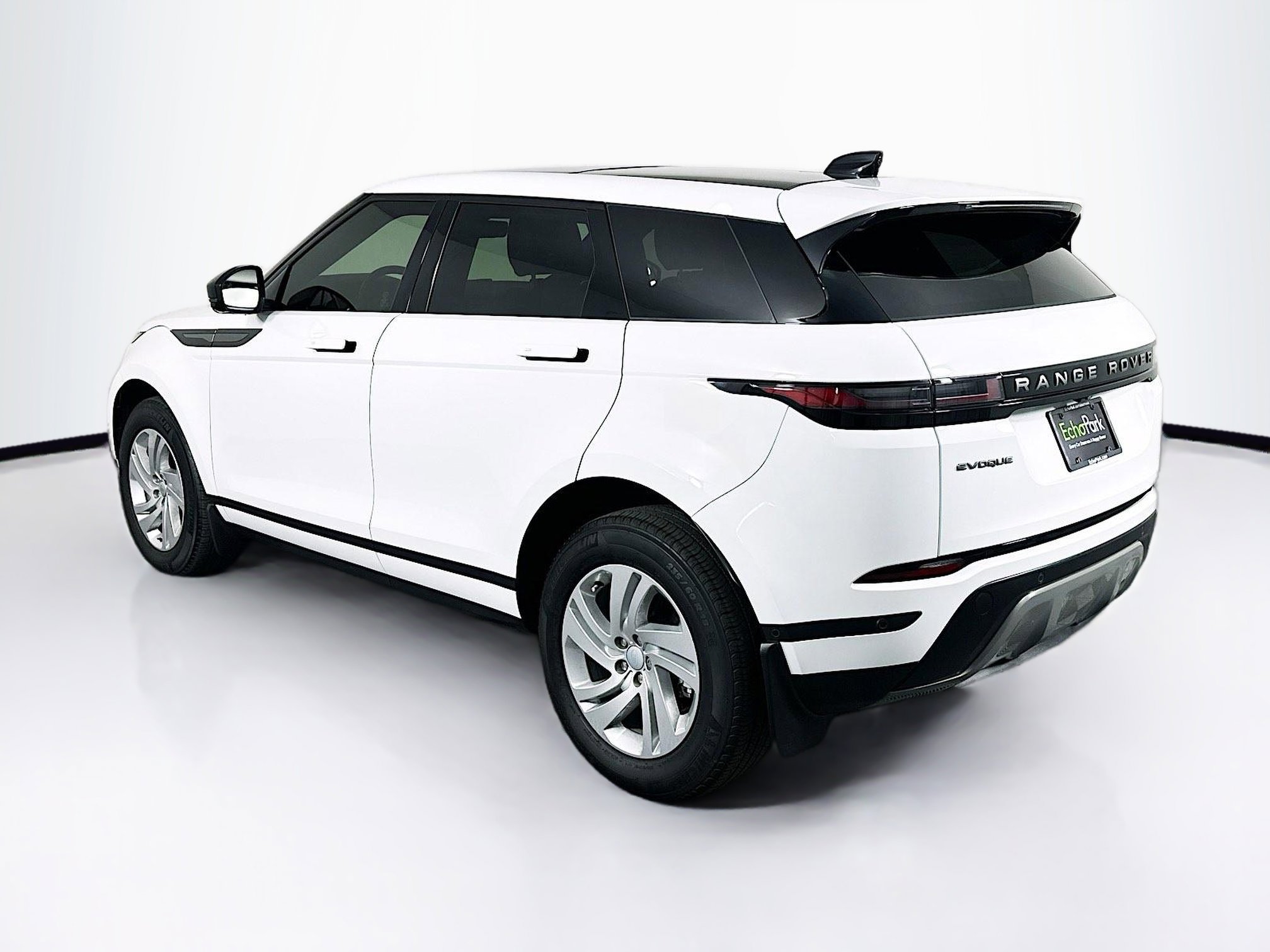 Used 2025 Land Rover Range Rover Evoque S image 5
