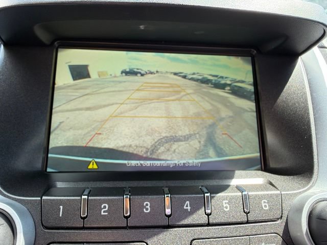 Used 2017 Chevrolet Equinox LT FWD image 17