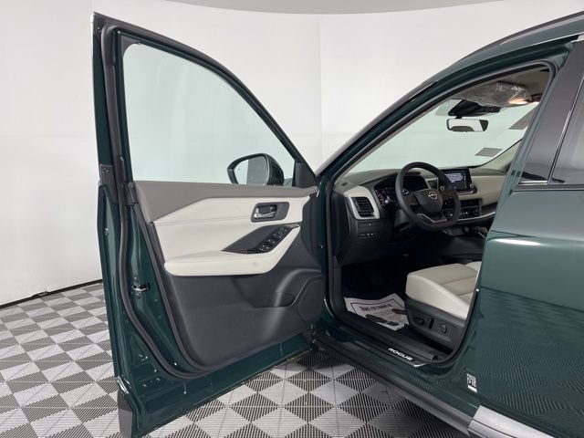 New 2026 Nissan Rogue Dark Armor image 16