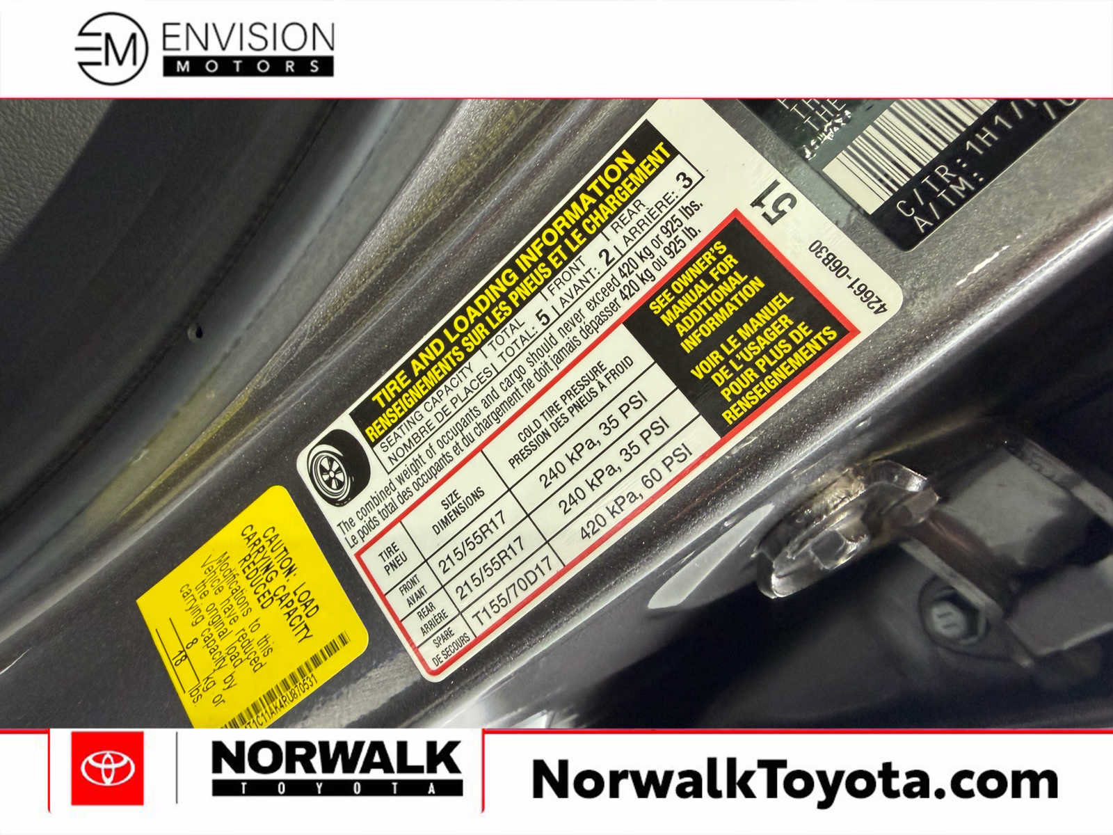 Certified 2024 Toyota Camry LE FWD image 33