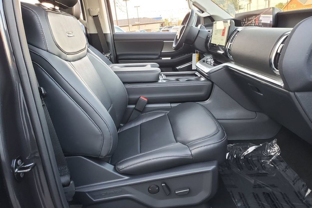 New 2025 Ford Expedition Platinum w/ Driver's Package AWD/4WD image 14