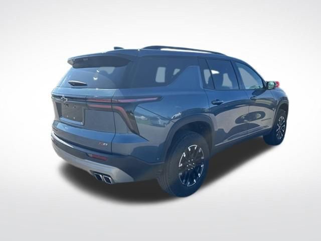 Used 2024 Chevrolet Traverse Z71 w/ Enhanced Driving Package AWD/4WD image 5
