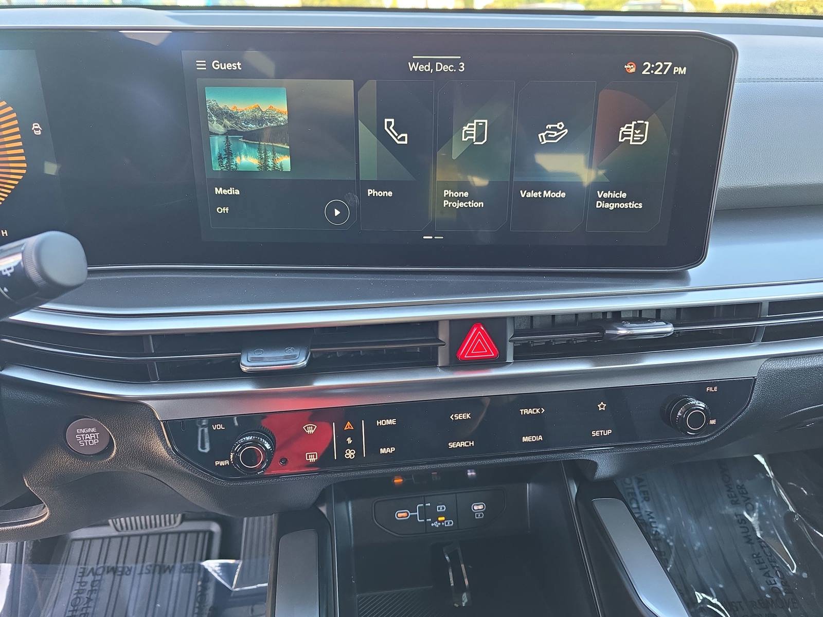 New 2026 Kia Sorento LX FWD image 22