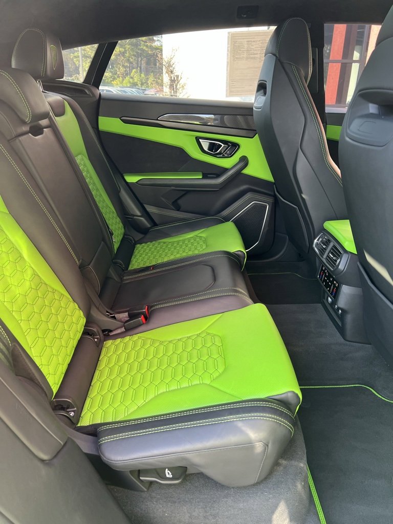 Used 2021 Lamborghini Urus image 24