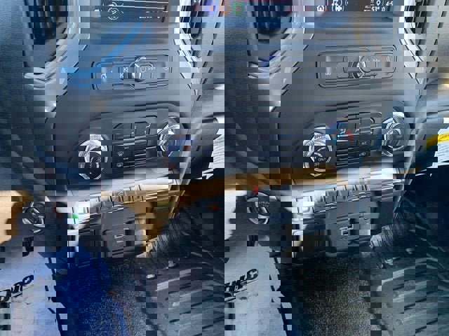 New 2025 GMC Sierra 1500 Pro w/ Pro Value Package image 18