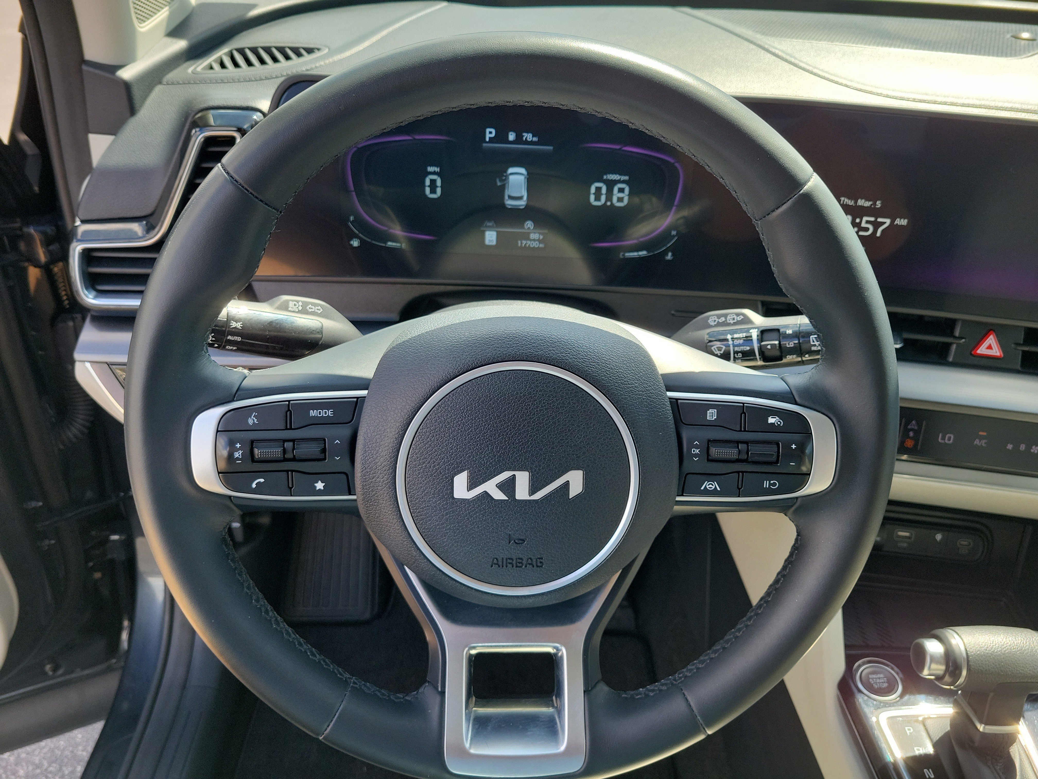 Used 2023 Kia Sportage EX image 24