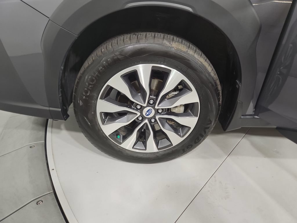Certified 2025 Subaru Outback Touring AWD/4WD image 29