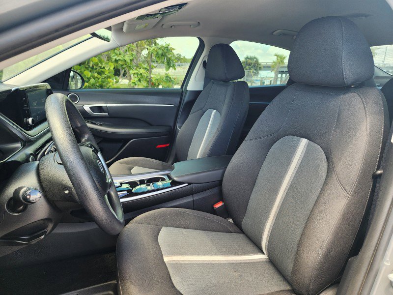 Used 2020 Hyundai Sonata SEL image 2