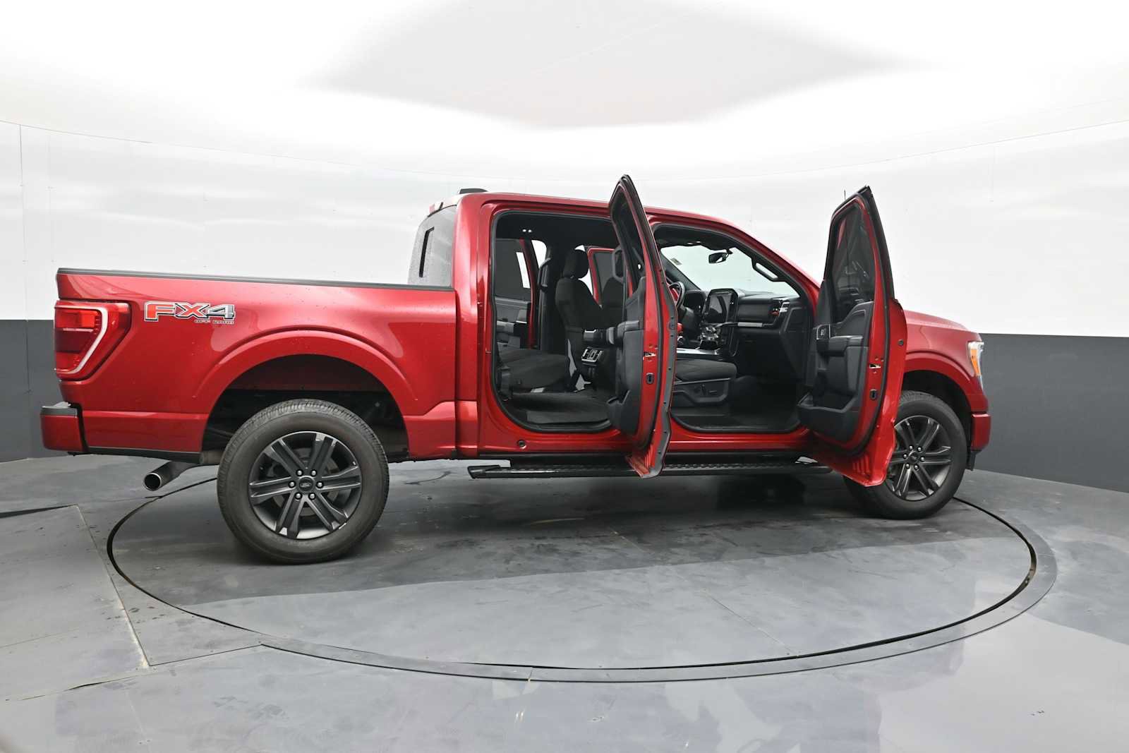 Used 2022 Ford F150 XLT w/ Equipment Group 302A High AWD/4WD image 28