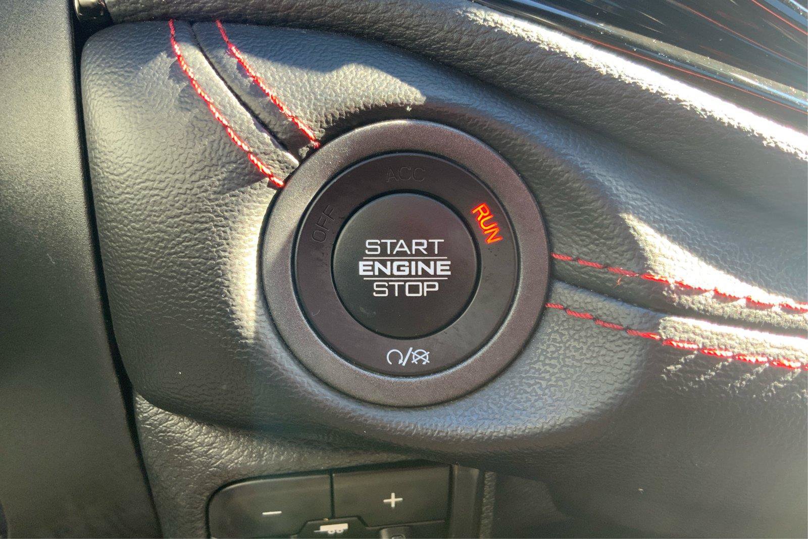 Used 2025 Dodge Durango R/T AWD/4WD image 36