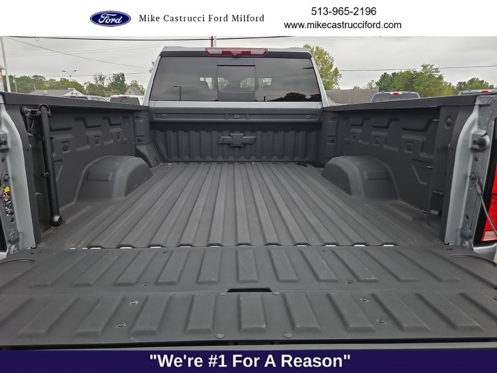 Used 2025 Chevrolet Silverado 2500 ZR2 w/ Technology Package AWD/4WD image 24