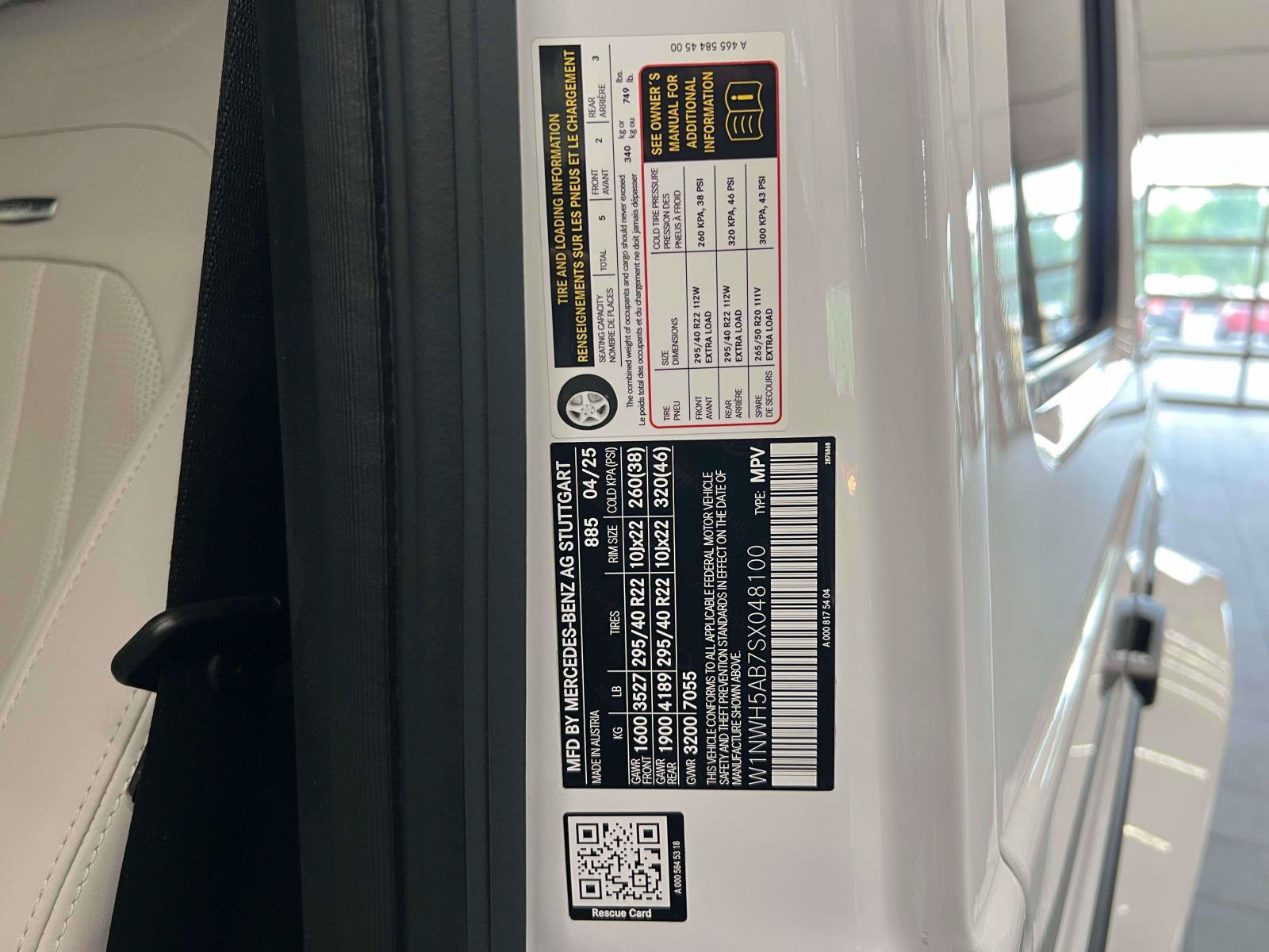 Used 2025 Mercedes-Benz G 63 AMG 4MATIC image 28