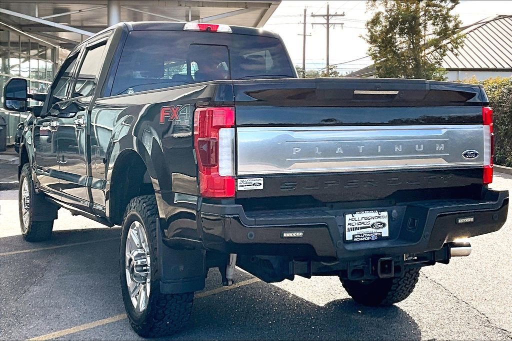 Certified 2018 Ford F250 Platinum w/ Platinum Ultimate Package image 10