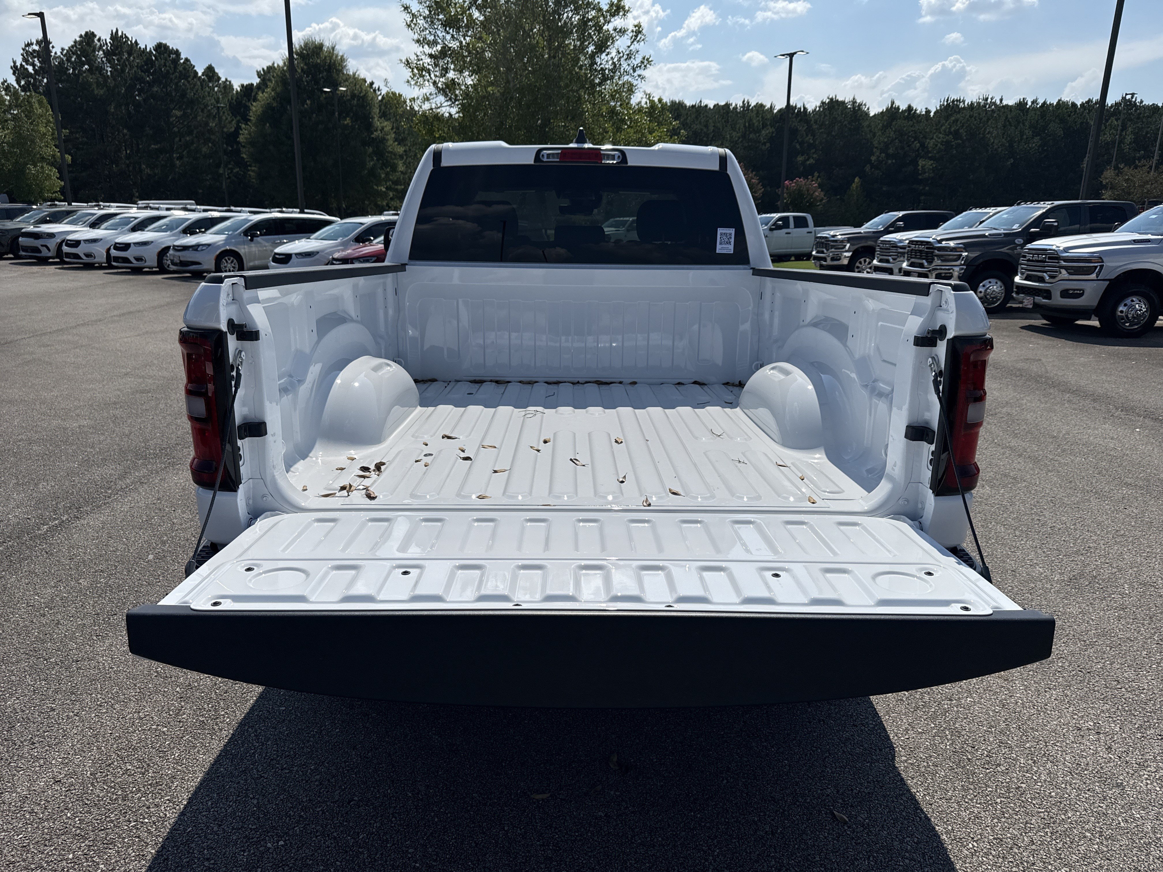 New 2026 RAM 1500 Tradesman AWD/4WD image 18