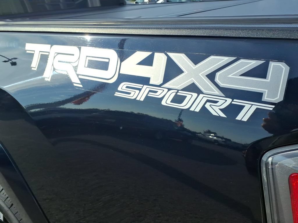 Used 2020 Toyota Tacoma TRD Sport AWD/4WD image 19