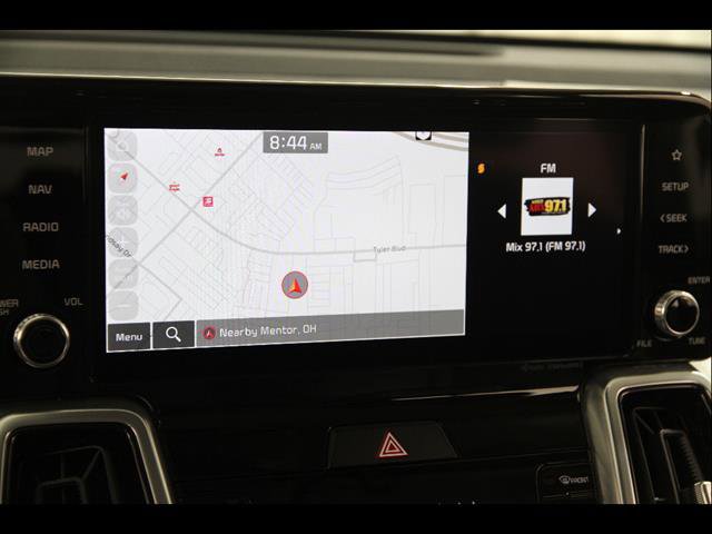 Used 2023 Kia Sorento SX image 10