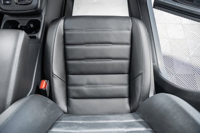 Used 2025 Honda CR-V EX-L image 34