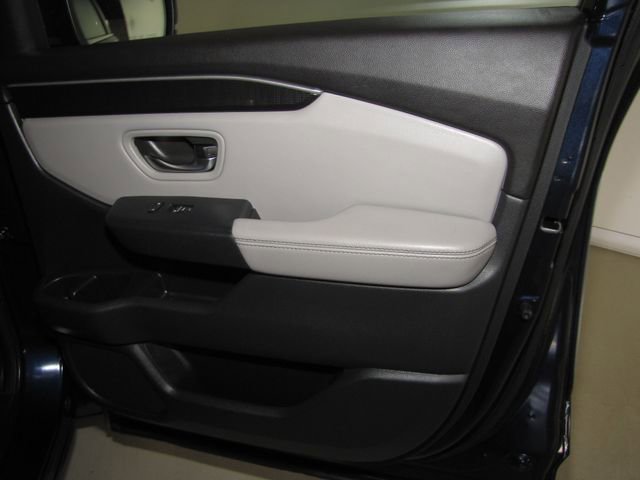 Certified 2024 Honda Pilot Elite image 22