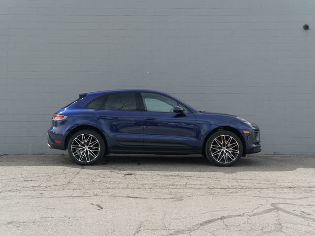 Certified 2026 Porsche Macan image 8