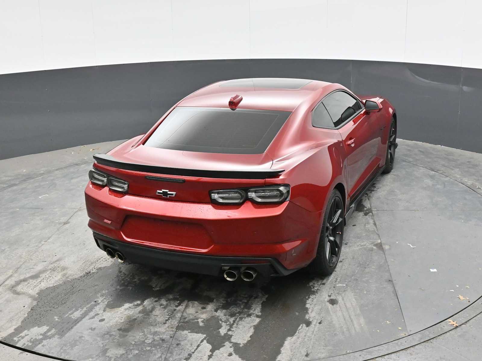 Used 2022 Chevrolet Camaro SS RWD image 21