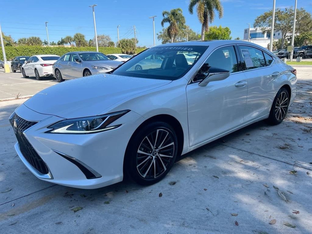 Certified 2024 Lexus ES 350 w/ Premium Package image 3