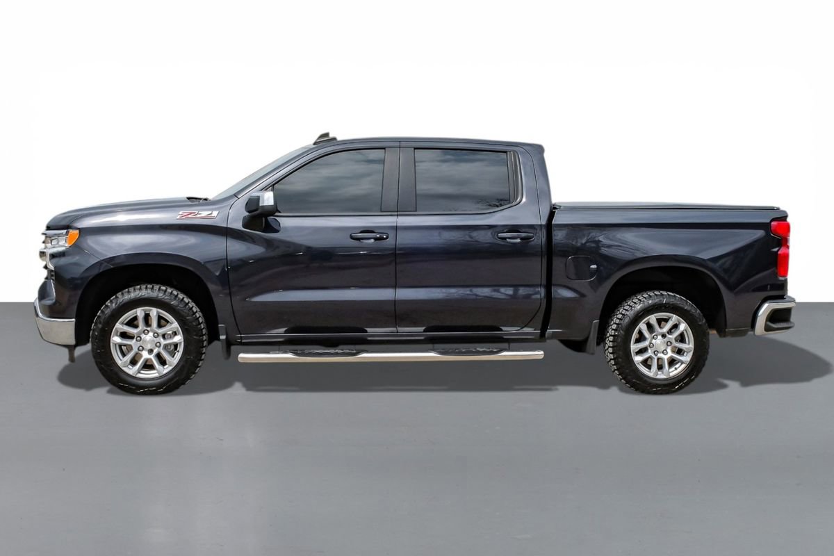 Used 2024 Chevrolet Silverado 1500 LT w/ Z71 Off-Road Package image 9
