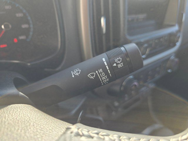 Used 2017 Chevrolet Colorado Z71 image 33