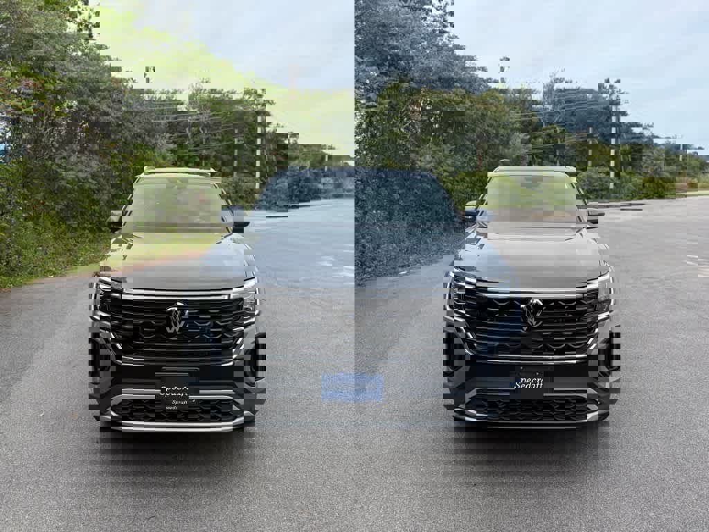 New 2026 Volkswagen Atlas Cross Sport SEL image 2