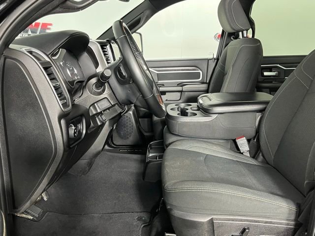 Used 2024 RAM 2500 Big Horn w/ Sport Appearance Package image 24