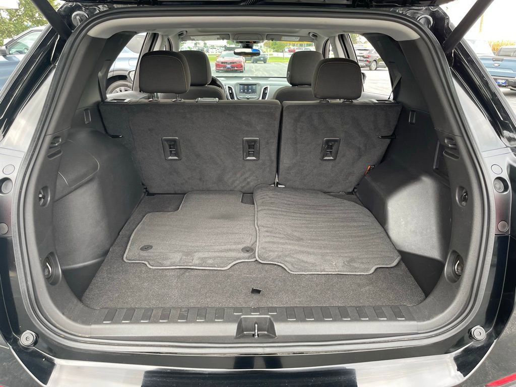 Used 2023 Chevrolet Equinox LT image 20