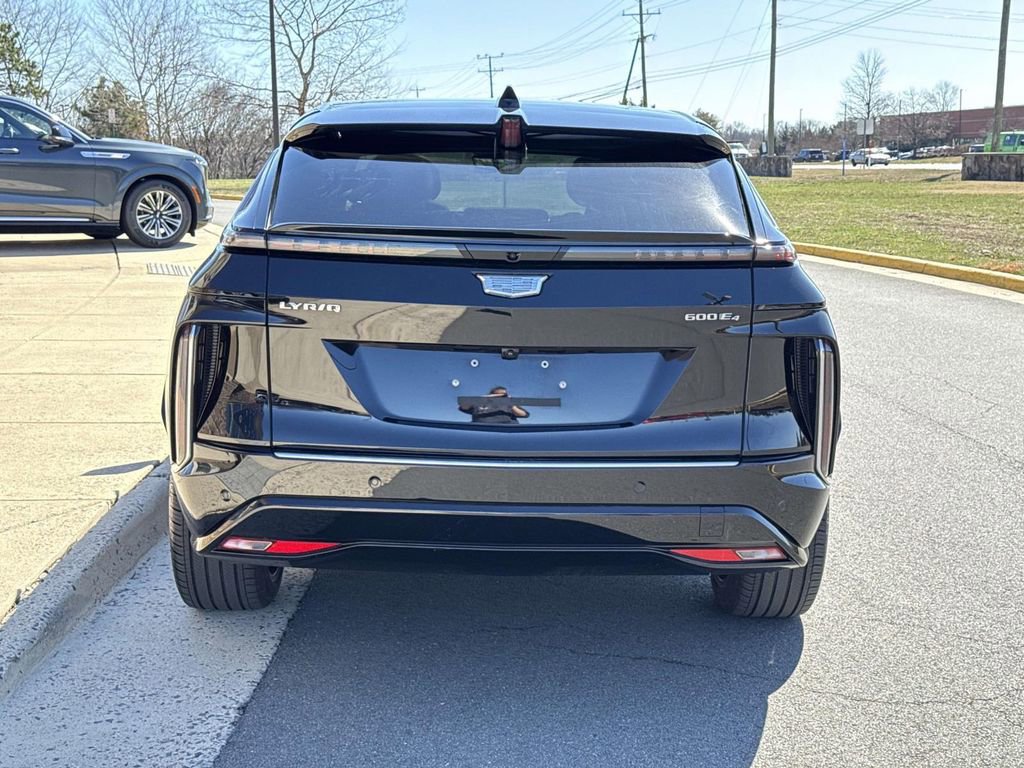 Certified 2024 Cadillac Lyriq Luxury w/ LPO, Floor Liner Package image 18