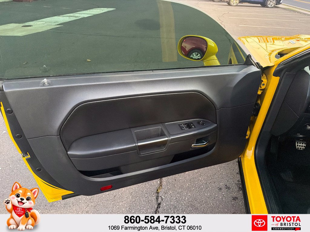 Used 2010 Dodge Challenger R/T RWD image 14