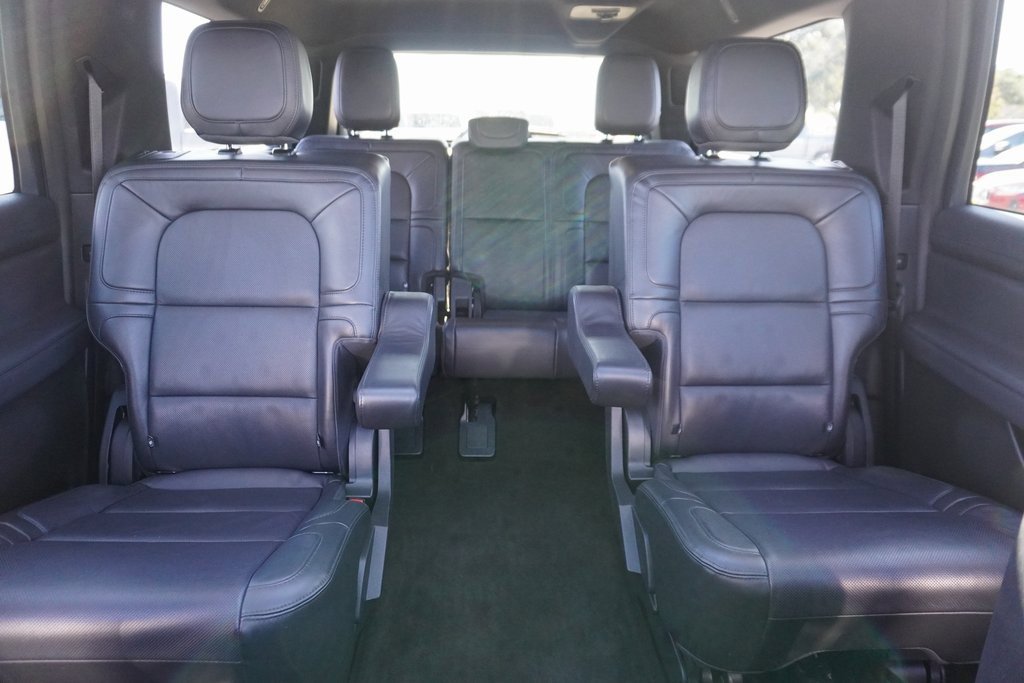 Used 2023 Lincoln Navigator L Reserve image 29